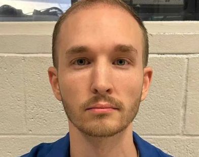 former american idol contestant